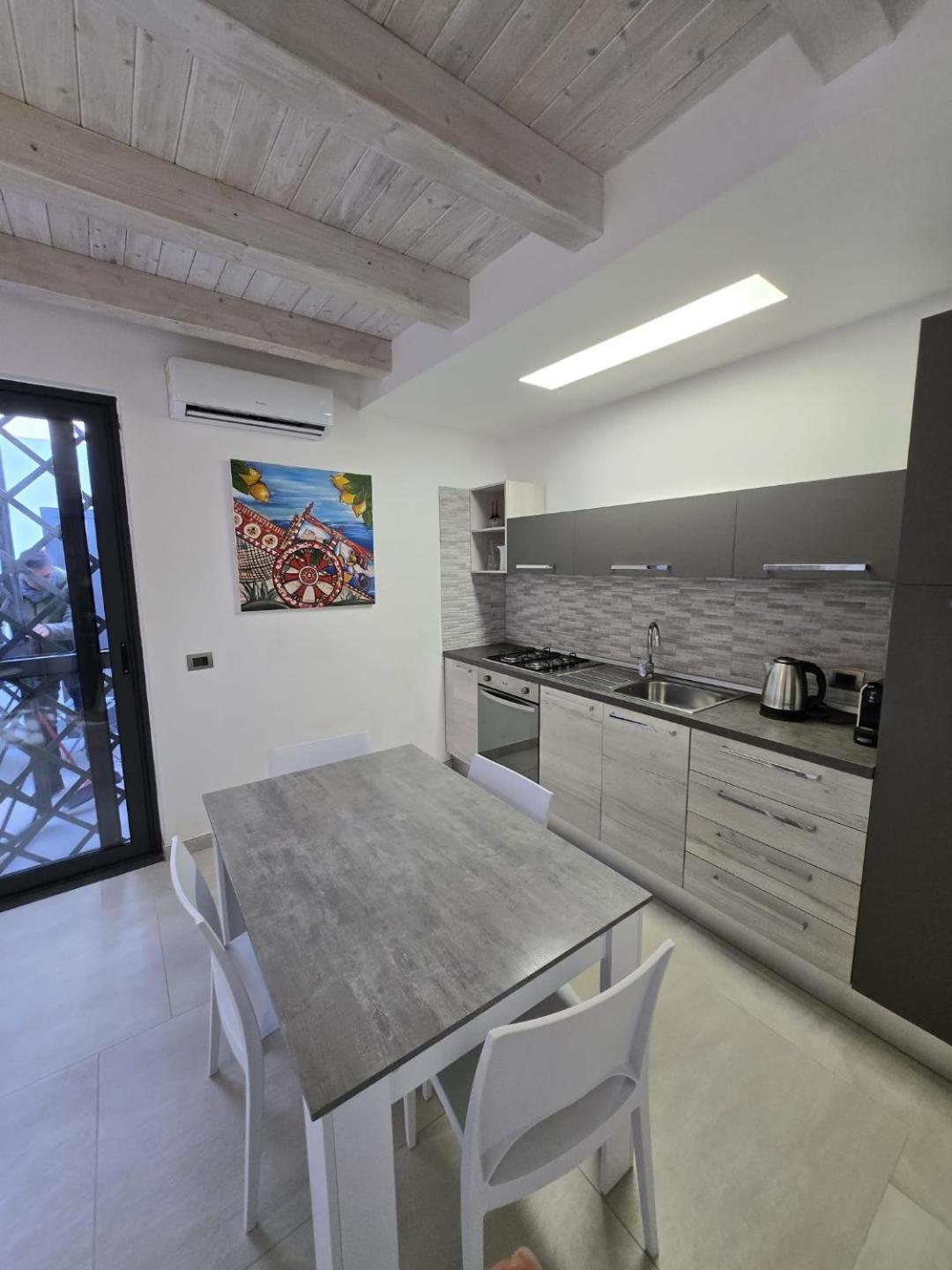 Carlo'S Home Катанія Екстер'єр фото